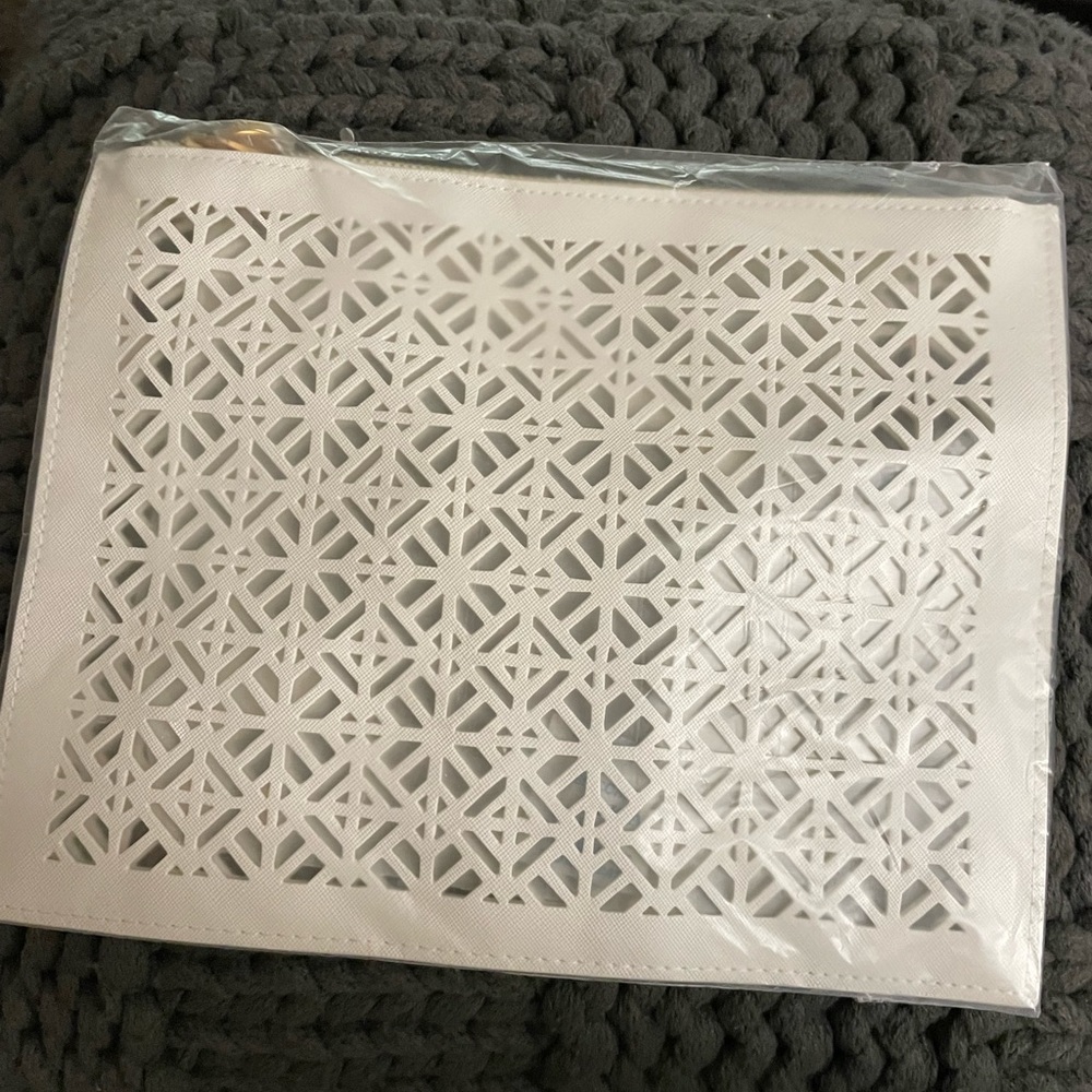 Tory Burch Bags Tory Burch White Clutchwristlet